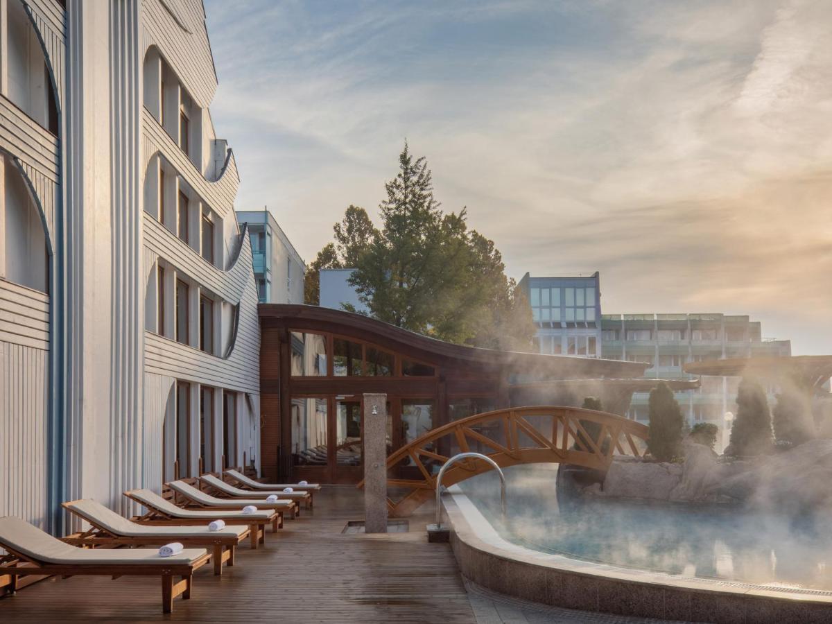 Hotel Carbona Thermal Spa Heviz Luaran gambar